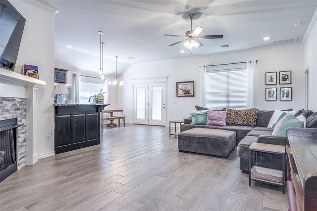 13908 Upper Village Drive, Piedmont, OK 73078