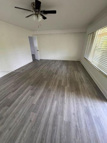 2396 NE 5th Avenue 2398, Boca Raton, FL 33431