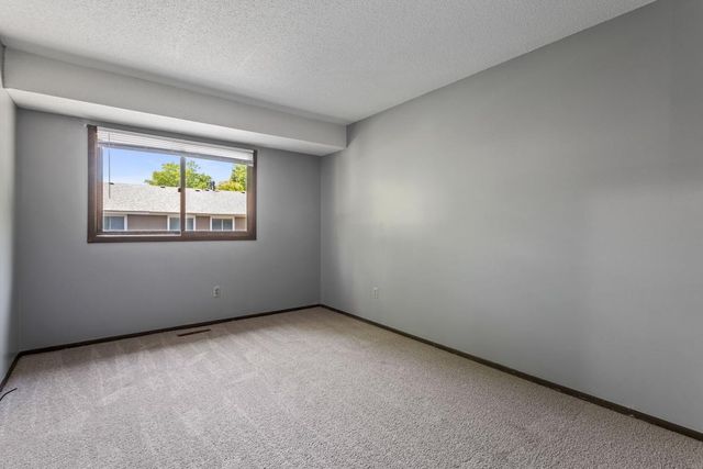 13656 74th Place N, Maple Grove, MN 55311