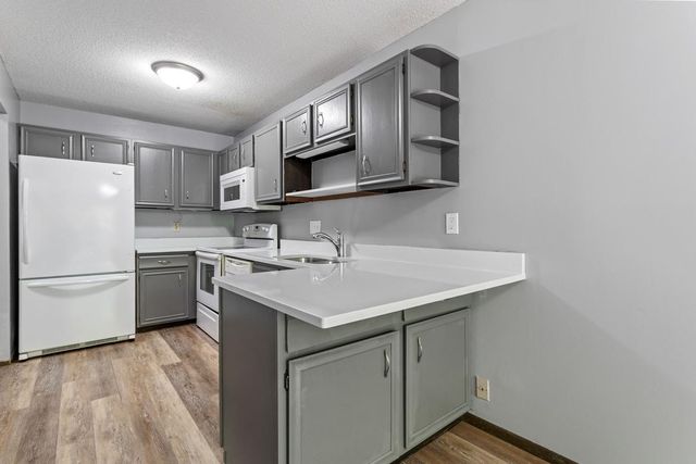 13656 74th Place N, Maple Grove, MN 55311