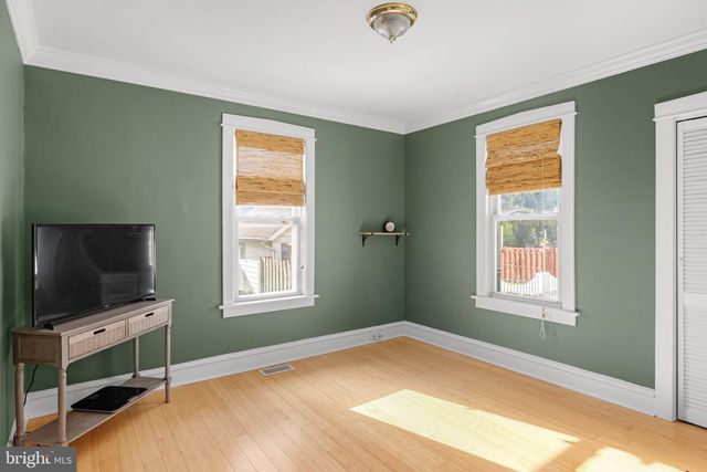 432 SLOAN AVE, Collingswood, NJ 08107