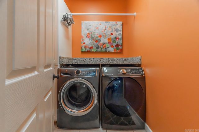 1209 Layman Drive, Jonesboro, AR 72404