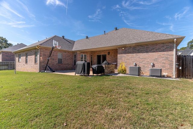 1209 Layman Drive, Jonesboro, AR 72404