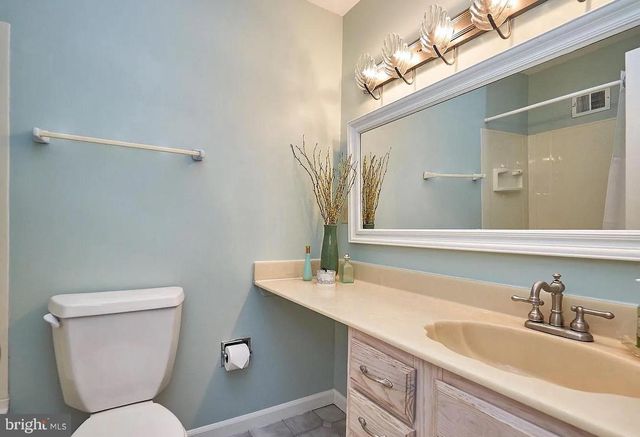 11312 MYRTLE LN, Reston, VA 20191