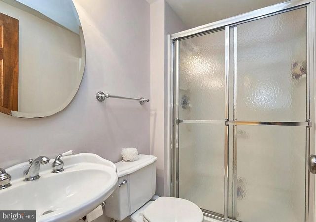 11312 MYRTLE LN, Reston, VA 20191