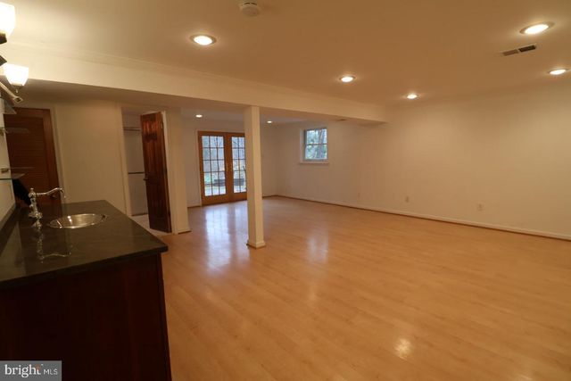 11312 MYRTLE LN, Reston, VA 20191