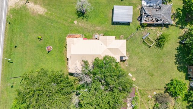 419 W Main Street, Pecan Gap, TX 75469