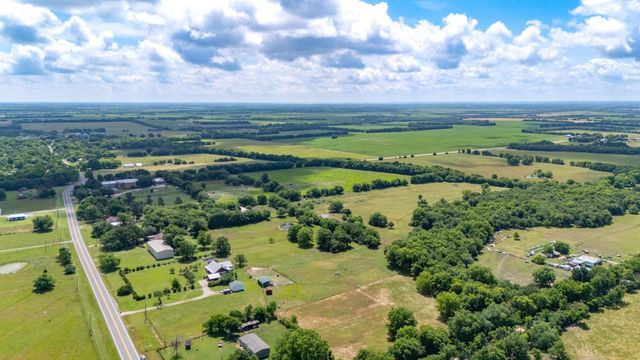 419 W Main Street, Pecan Gap, TX 75469