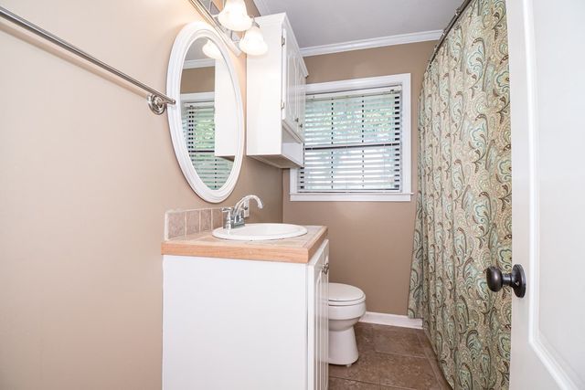 10145 Cottonwood Road, Cottonwood, AL 36320