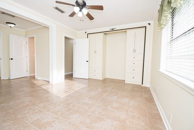 10145 Cottonwood Road, Cottonwood, AL 36320