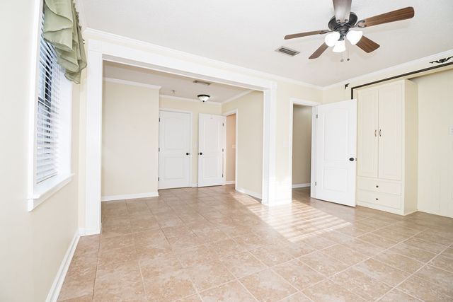 10145 Cottonwood Road, Cottonwood, AL 36320