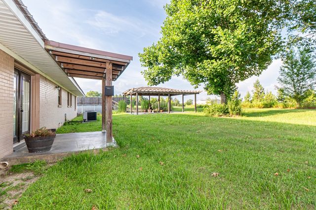 10145 Cottonwood Road, Cottonwood, AL 36320