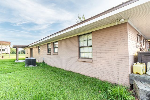 10145 Cottonwood Road, Cottonwood, AL 36320