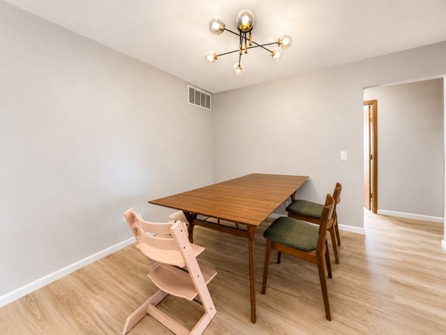 1891 Fox Run Drive C, Elk Grove Village, IL 60007