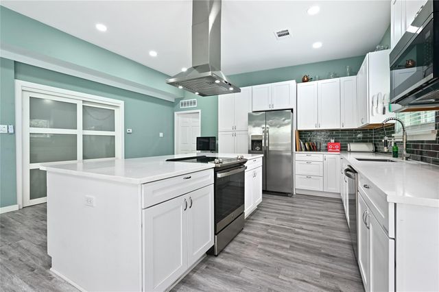 7317 Shadywood DR, Austin, TX 78745