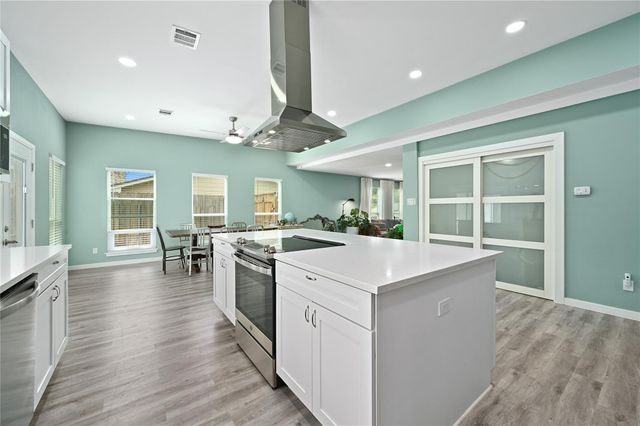 7317 Shadywood DR, Austin, TX 78745