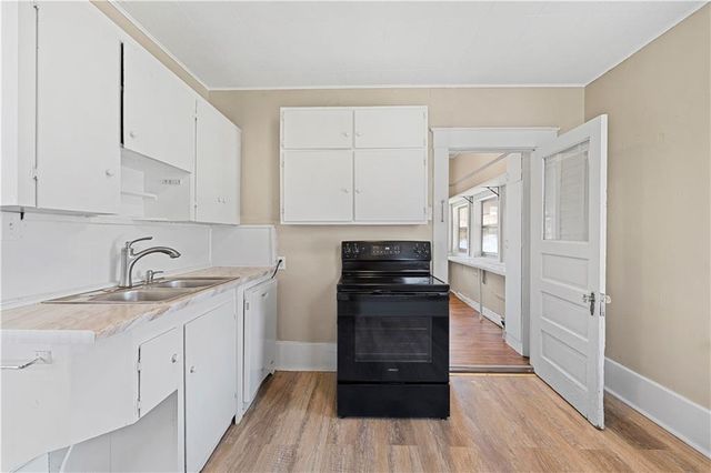 635 N Cedar Street, Nevada, MO 64772