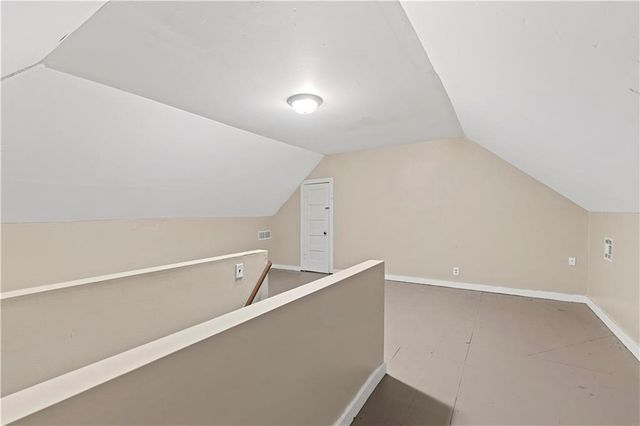 635 N Cedar Street, Nevada, MO 64772