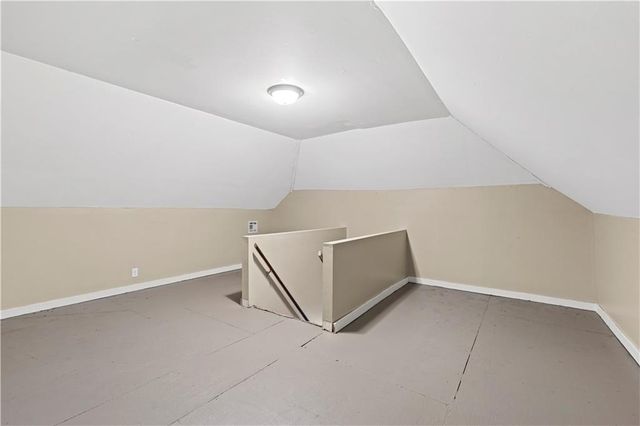 635 N Cedar Street, Nevada, MO 64772