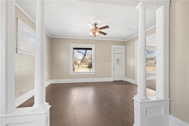 635 N Cedar Street, Nevada, MO 64772