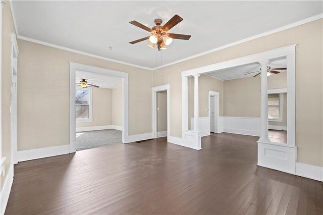 635 N Cedar Street, Nevada, MO 64772