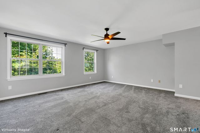 19 Hawthorne Drive 156, New London, CT 06320