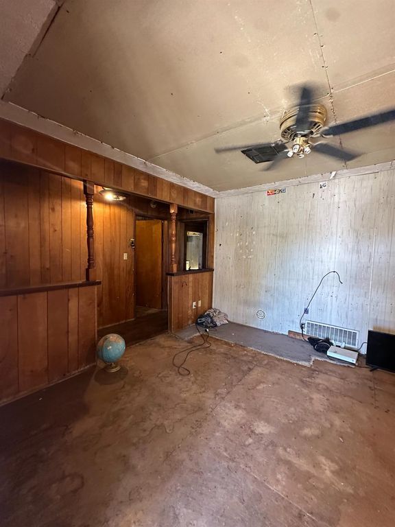 Image 23 of property listing at 1734 Sylvia Street, Selma, CA 93662