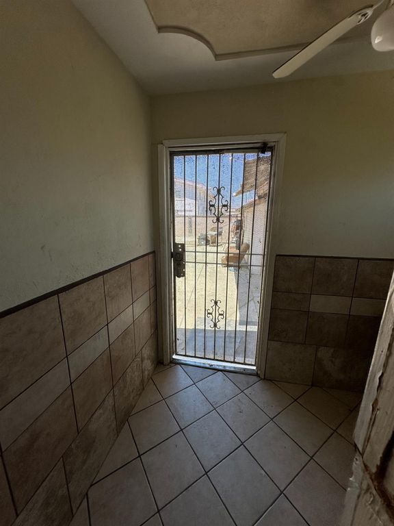 Image 74 of property listing at 1734 Sylvia Street, Selma, CA 93662