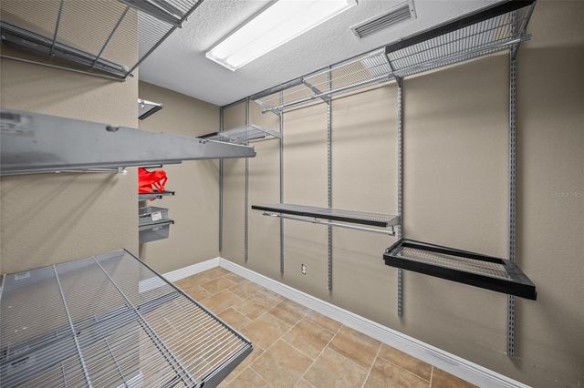 1358 MOONMIST DRIVE B4, Sarasota, FL 34242