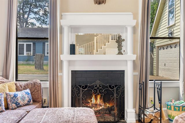 222 N Harris Street, Bellville, TX 77418