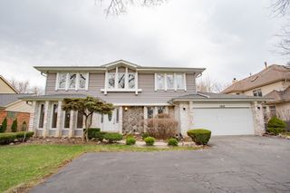 1900 LANDWEHR Road, Northbrook, IL 60062