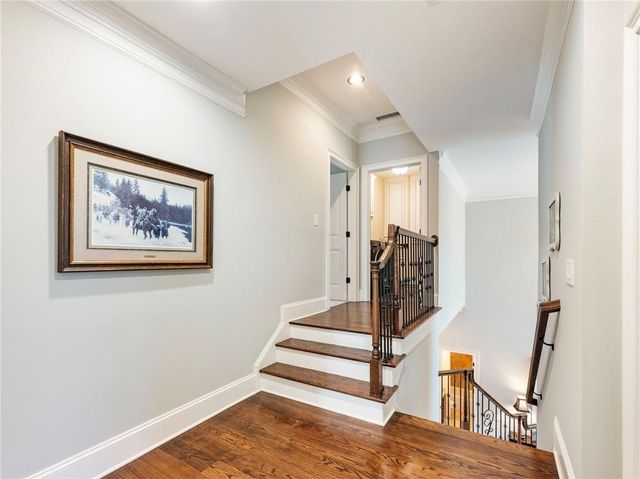 2051 Skybrooke Court, Hoschton, GA 30548