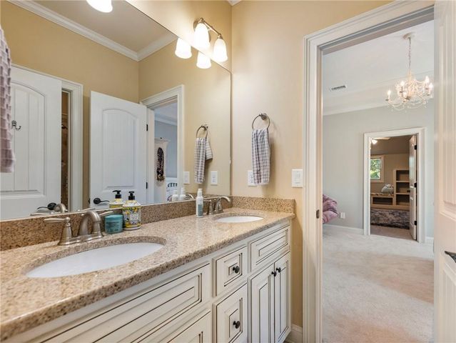 2051 Skybrooke Court, Hoschton, GA 30548