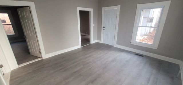 140 School Street, Bristol, NH 03222