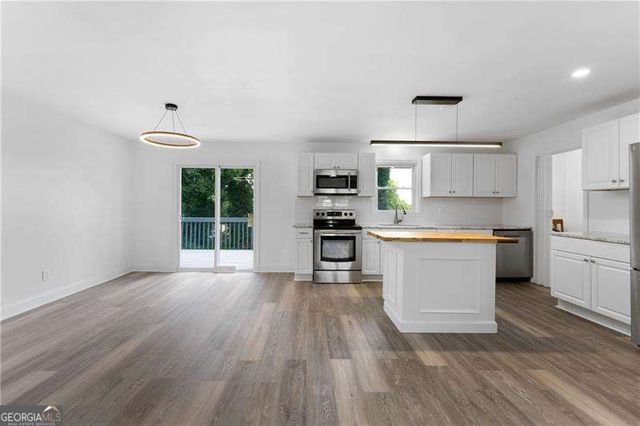 15 Baker Street, Cartersville, GA 30120