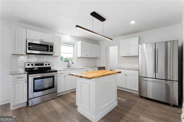 15 Baker Street, Cartersville, GA 30120