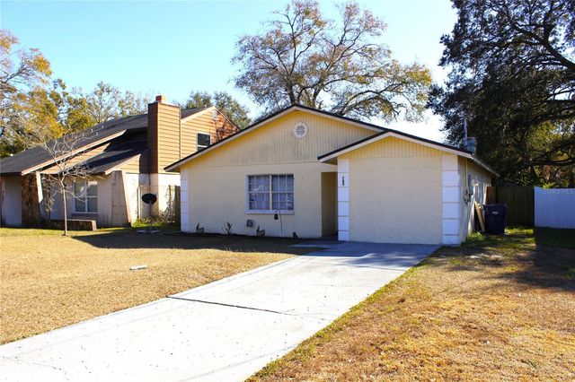 4705 SERENA DRIVE, Tampa, FL 33617