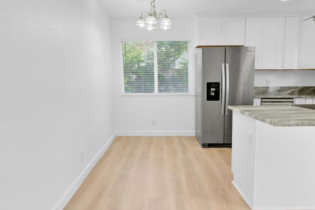 233 Graves Ave, Sacramento, CA 95838