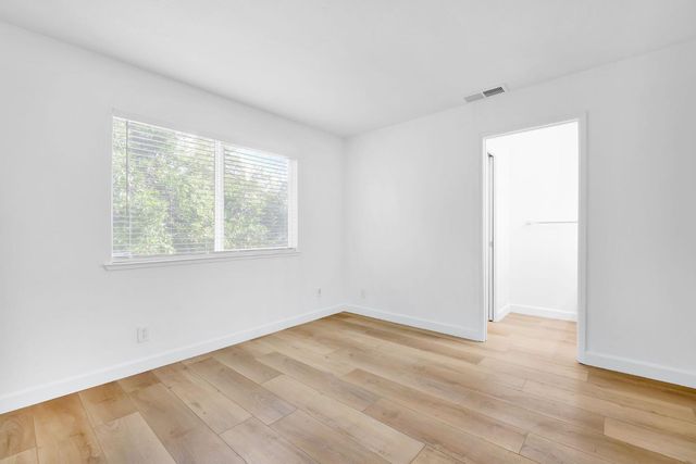 233 Graves Ave, Sacramento, CA 95838