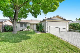 233 Graves Ave, Sacramento, CA 95838