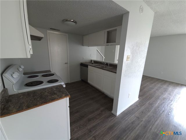 4503 Chase Circle, Killeen, TX 76543