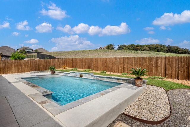 7623 Nolan Creek, Boerne, TX 78015
