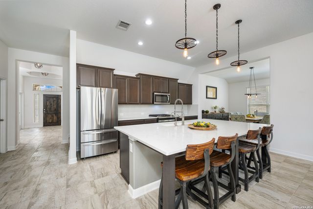 7623 Nolan Creek, Boerne, TX 78015