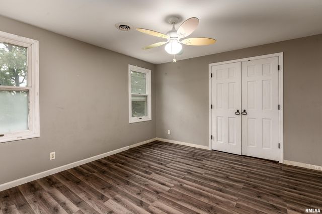 3000 W KENT Street, Carbondale, IL 62901