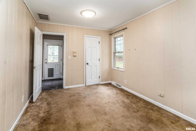 3000 W KENT Street, Carbondale, IL 62901