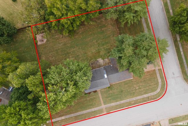 3000 W KENT Street, Carbondale, IL 62901