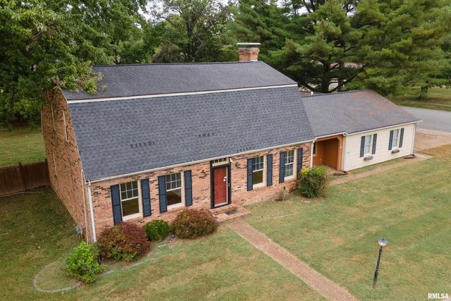 3000 W KENT Street, Carbondale, IL 62901