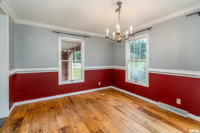 3000 W KENT Street, Carbondale, IL 62901