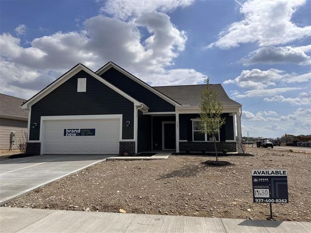 4001 Chakeres, Springfield, OH 45505