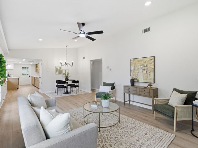732 Pinehurst Drive, Richardson, TX 75080